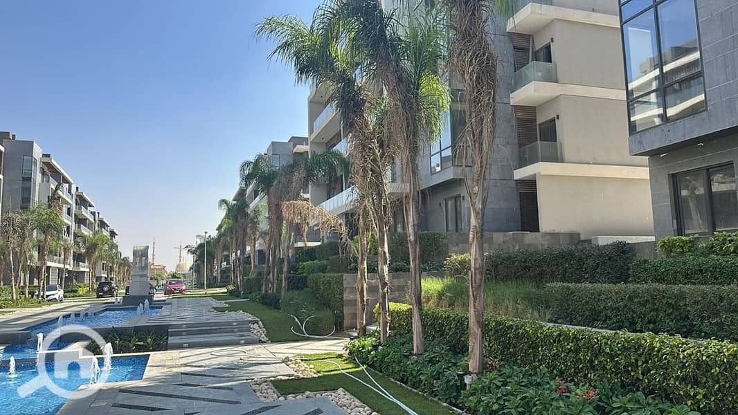 11 fd64af8d-7ca4-41a0-8c07-d9b8ceffe466. jpg