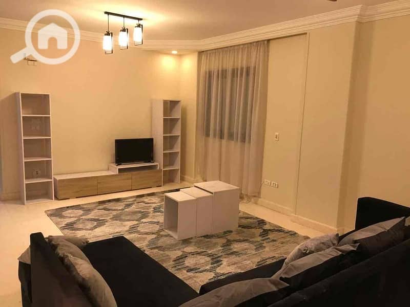 4 676b01f1-6d23-4424-acef-6abaa816e979. jpg