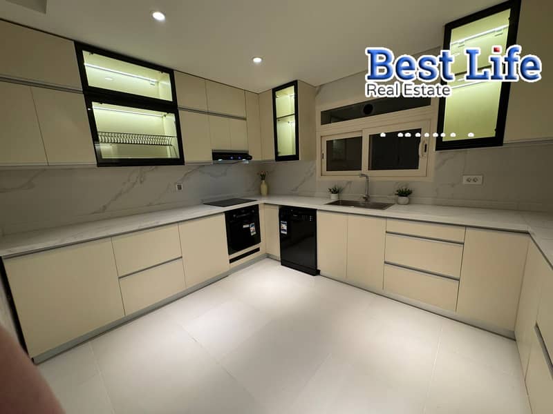 6 WhatsApp Image 2025-10-08 at 12.50. 28 PM. jpeg