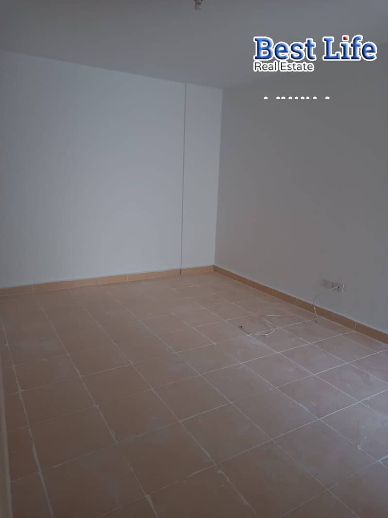 8 صورة واتساب بتاريخ 2025-10-24 في 13.58. 50_37f24d62. jpg