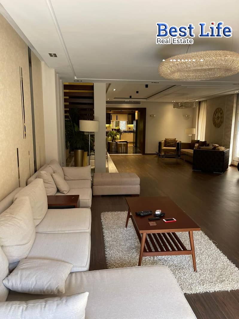 3 WhatsApp Image 2025-10-04 at 19.45. 52_00dcc4c5. jpg