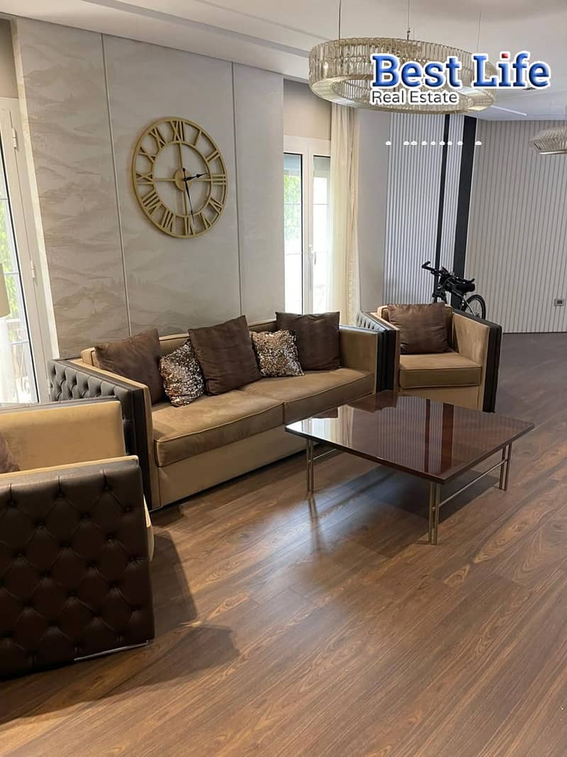 6 WhatsApp Image 2025-10-04 at 19.46. 04_5d5f6774. jpg