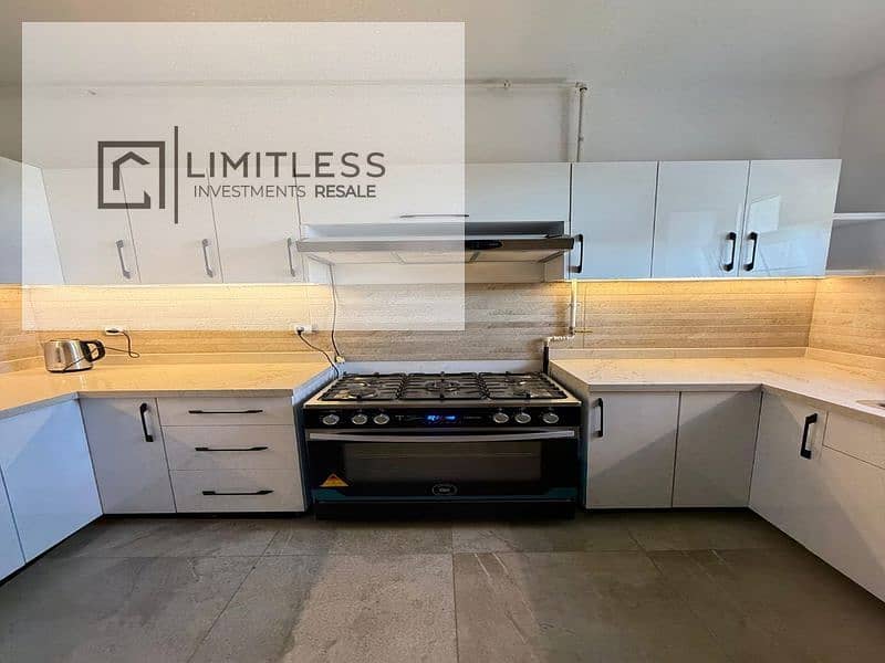 11 WhatsApp Image 2025-10-30 at 5.05. 57 PM (2)_800x600. jpg