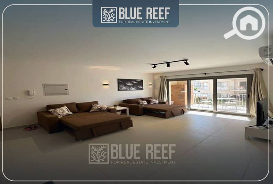 8 DFRTGYHUJKJUHYTR. jpg