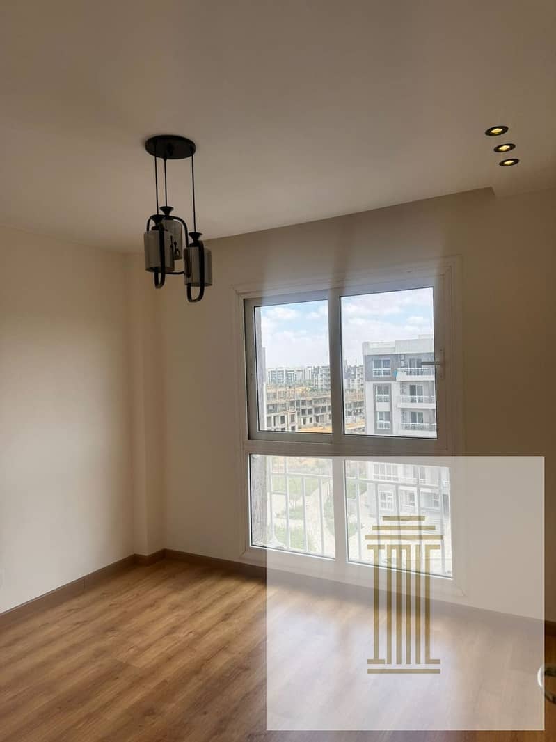 5 f981d776-04a2-48e1-9941-5696fd9e2095. jpg