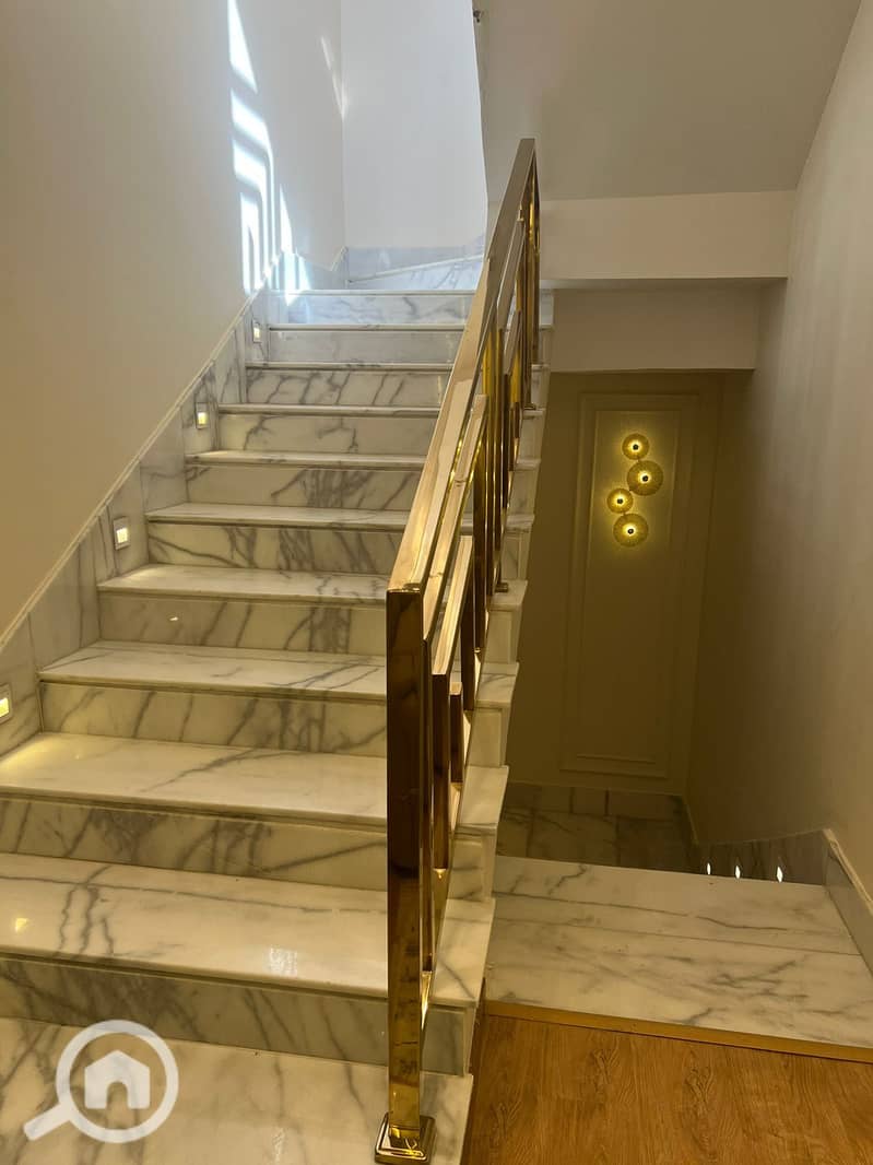 2 WhatsApp Image 2025-02-11 at 11.29. 52 PM. jpeg