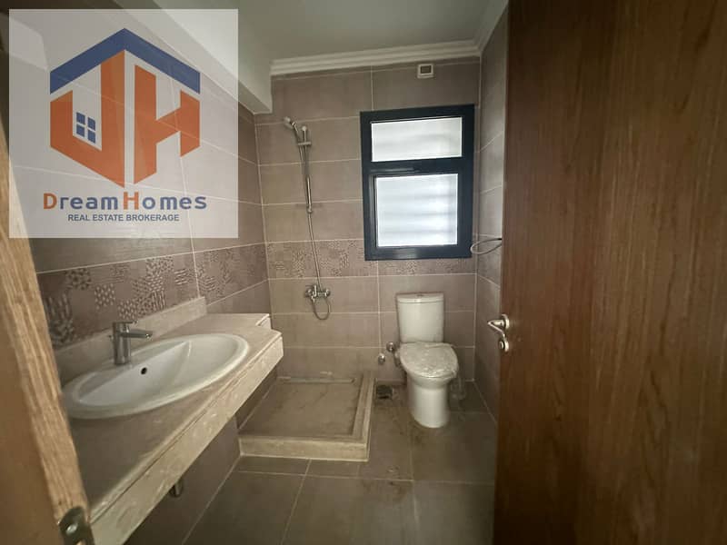 2 4ce5b9dc-82d2-41fc-903f-49a49e299958. jpg