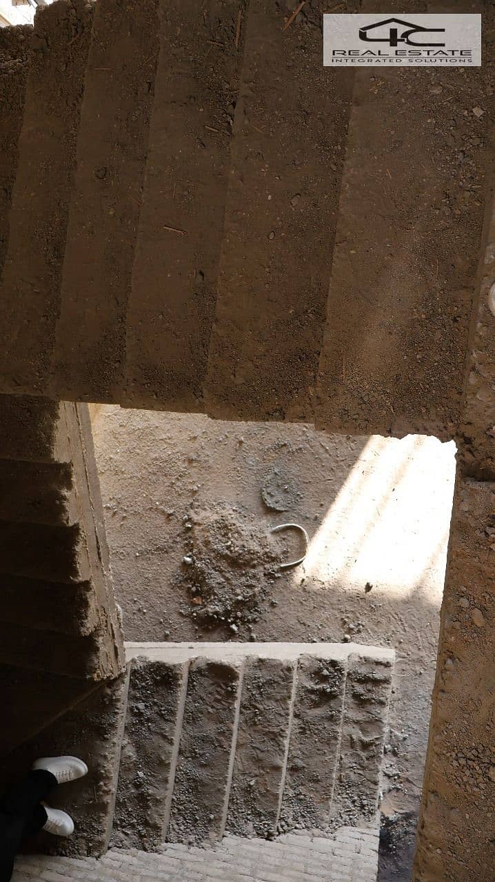 6 WhatsApp Image 2025-10-29 at 5.00. 56 PM (2). jpeg