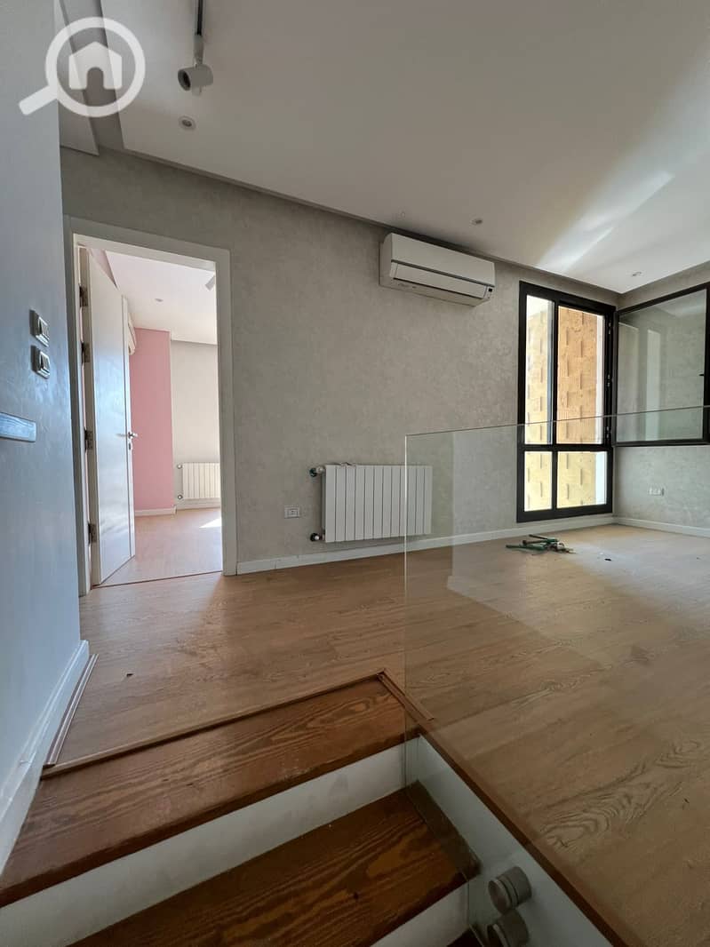 3 WhatsApp Image 2025-11-02 at 2.07. 01 PM (4). jpeg