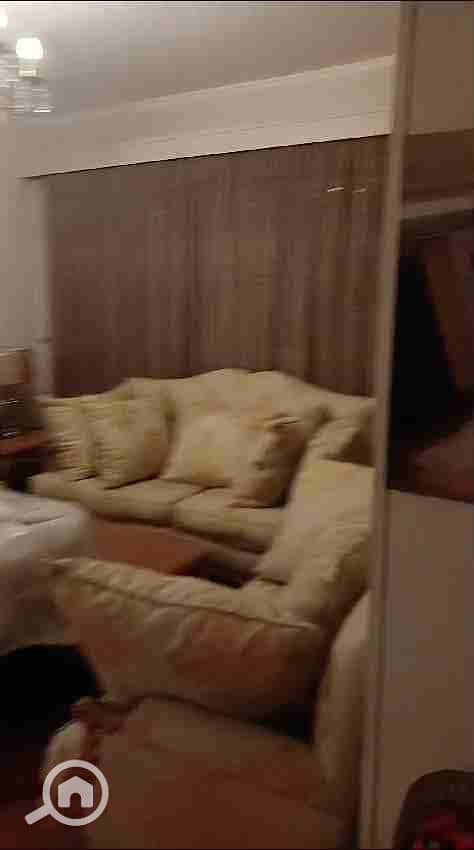 1000232993. jpg 1000232993. jpg