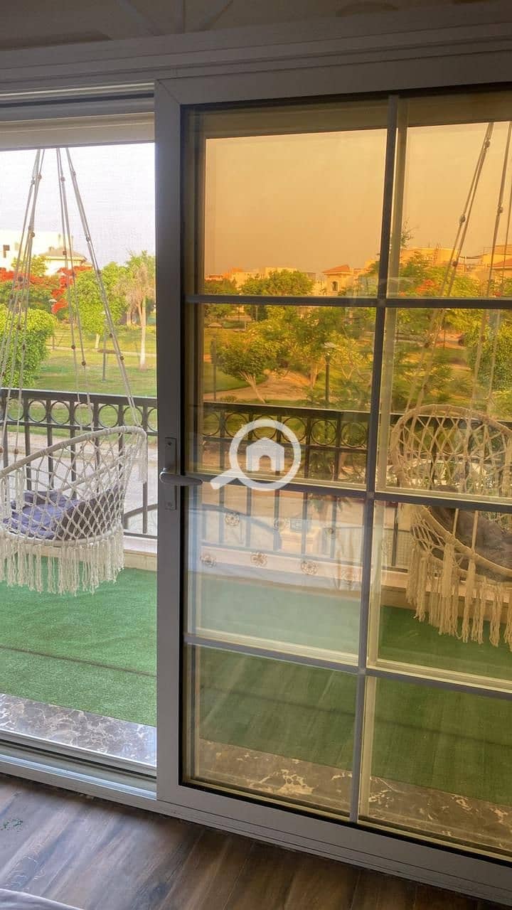 2 4ecb2612-58cd-4adf-8f20-e365adcf6f72. jpeg