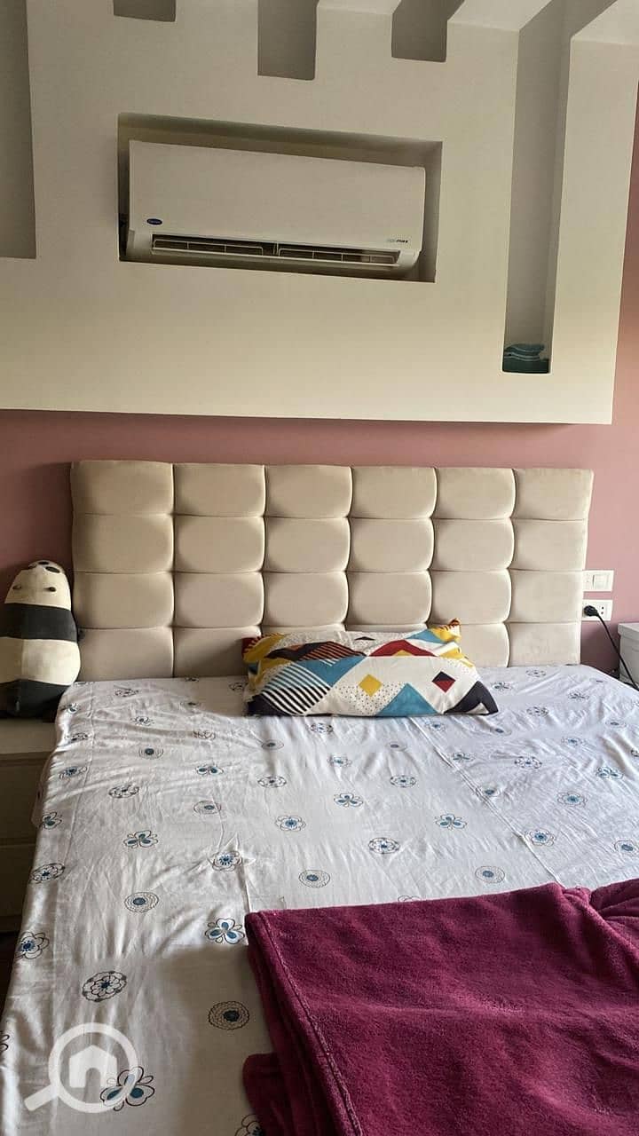 6 19f69623-46cb-41be-98b8-a6fe417749a4. jpeg