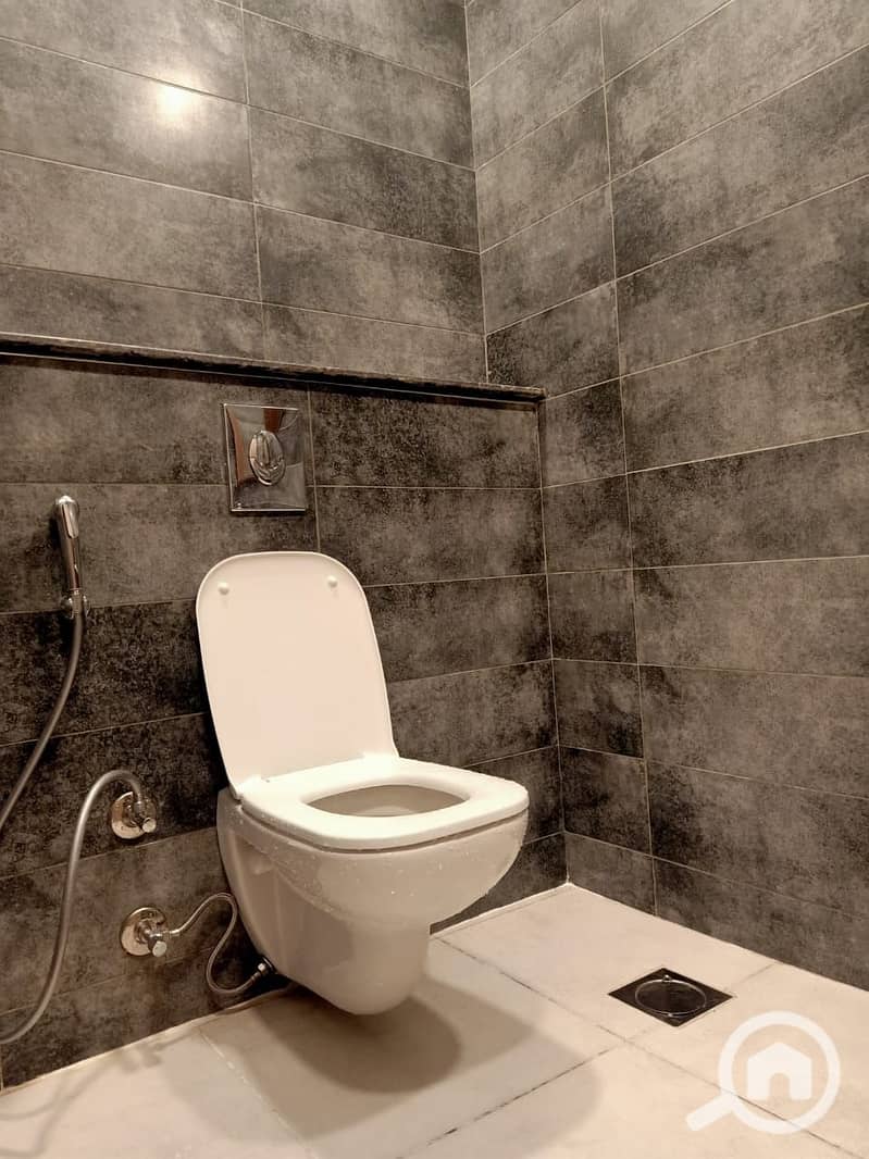 3 WhatsApp Image 2025-11-02 at 1.08. 47 PM. jpeg