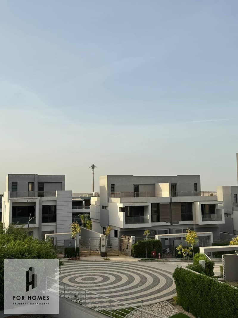 3 WhatsApp Image 2025-10-06 at 4.36. 15 PM. jpeg