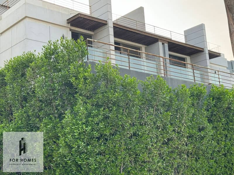 11 WhatsApp Image 2025-10-06 at 4.36. 20 PM (1). jpeg