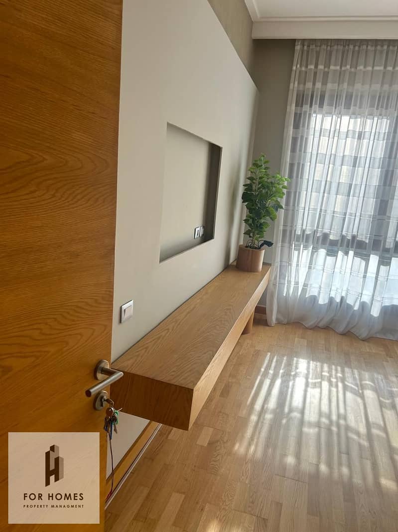 8 WhatsApp Image 2025-10-20 at 4.31. 24 PM. jpeg