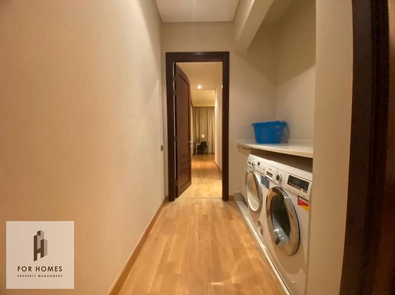 6 WhatsApp Image 2025-10-28 at 1.41. 41 PM (3). jpeg