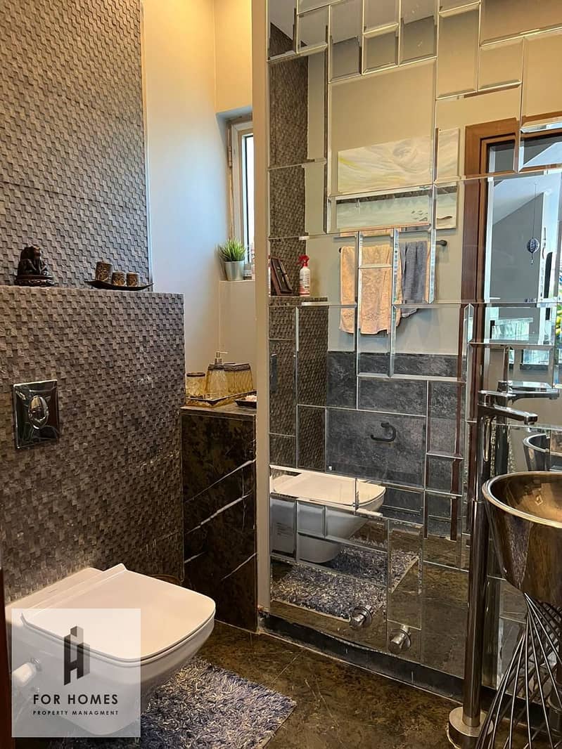 8 WhatsApp Image 2025-10-28 at 1.49. 19 PM. jpeg