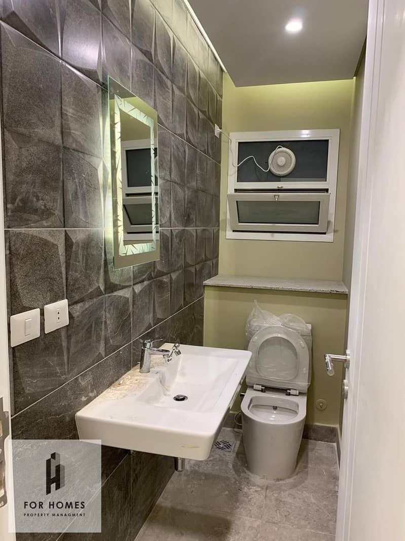 7 WhatsApp Image 2025-10-26 at 10.34. 55 PM (2). jpeg