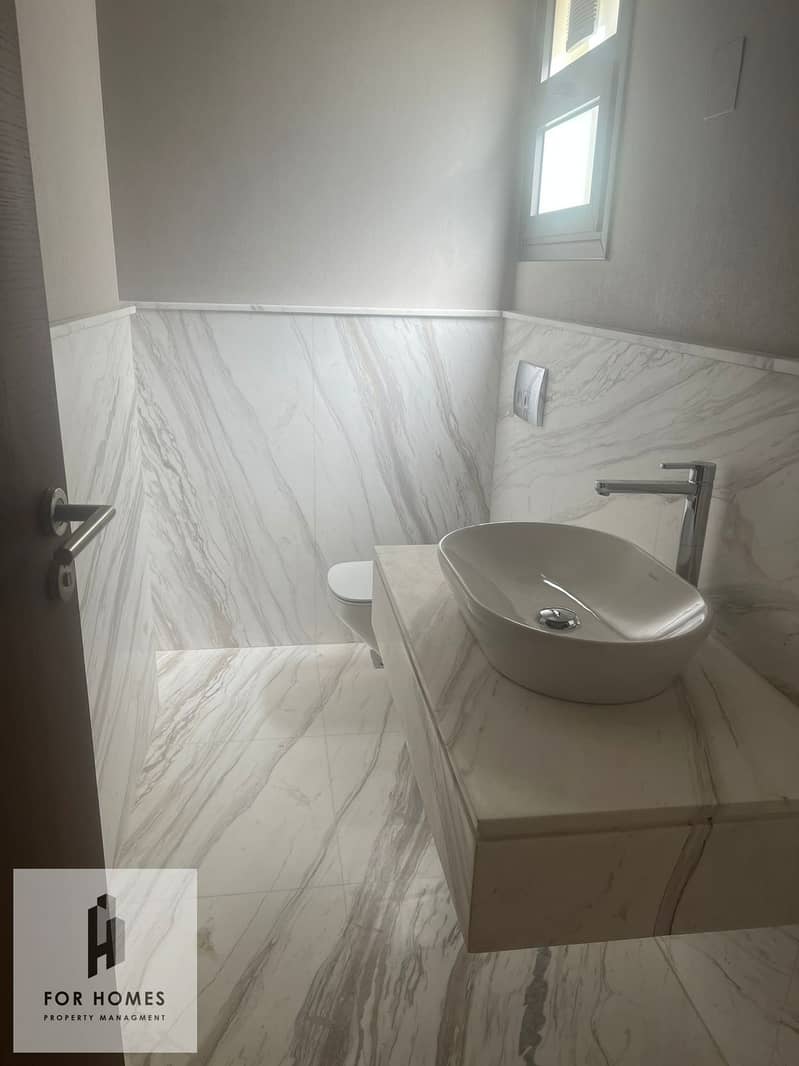 7 WhatsApp Image 2025-10-28 at 8.32. 51 PM. jpeg