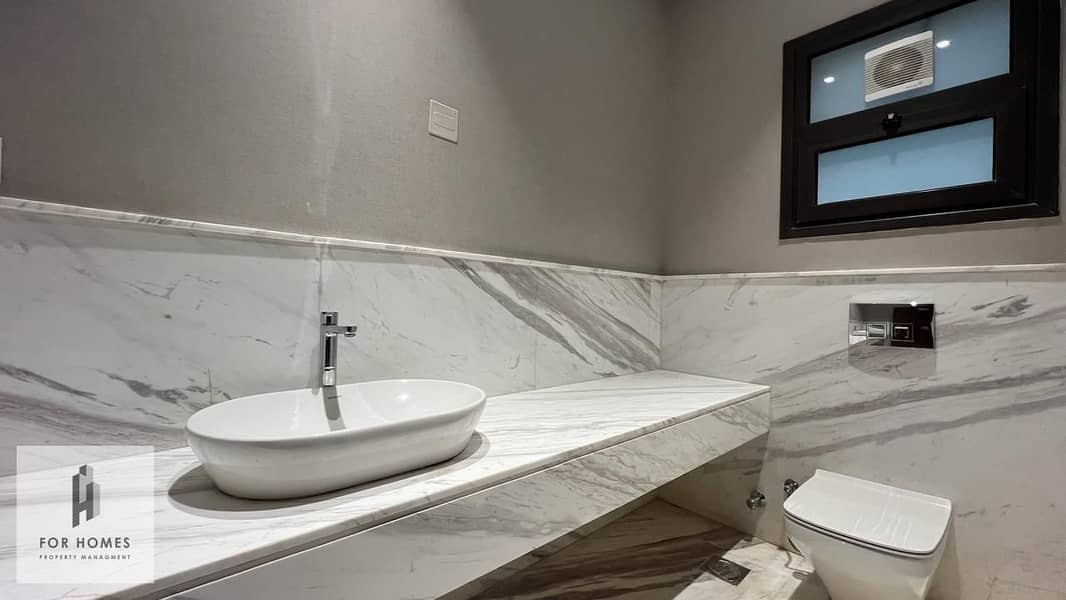 10 WhatsApp Image 2025-10-28 at 8.32. 54 PM. jpeg