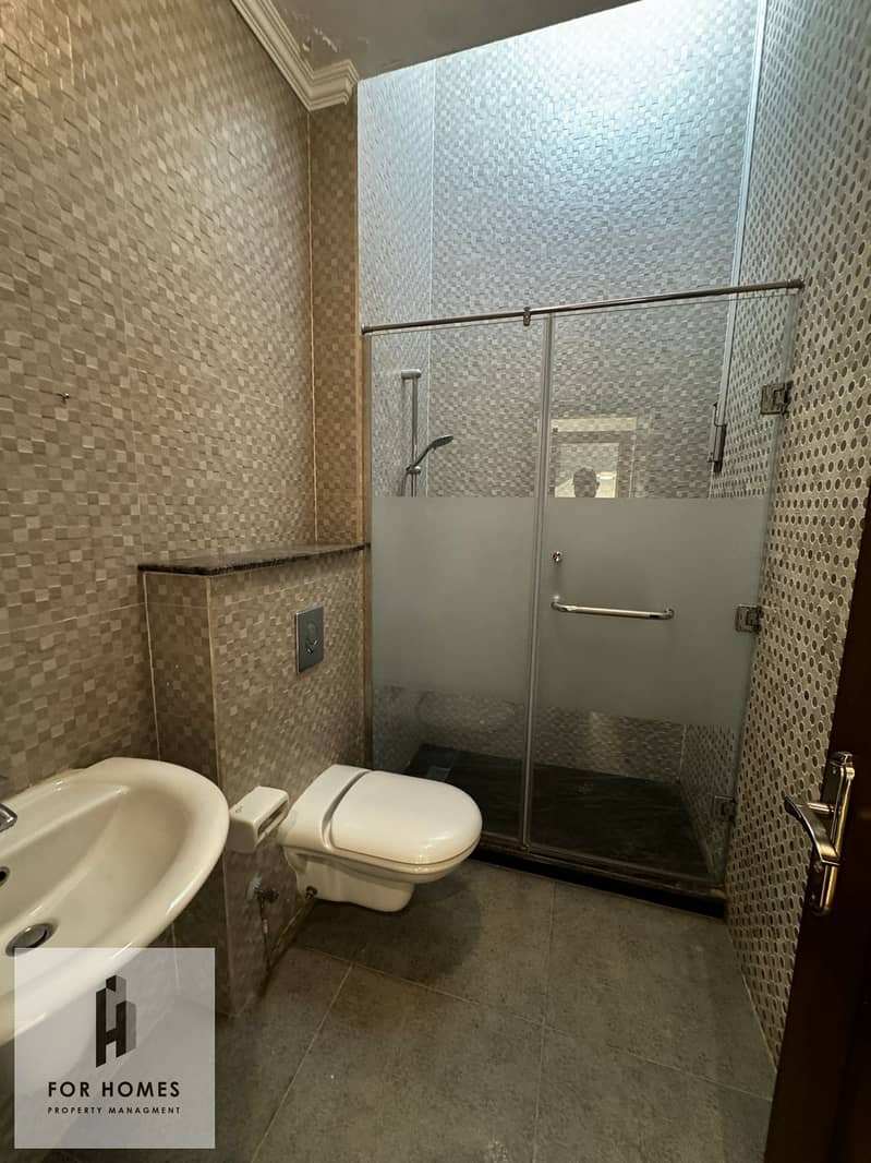 8 WhatsApp Image 2025-10-30 at 2.56. 19 PM. jpeg