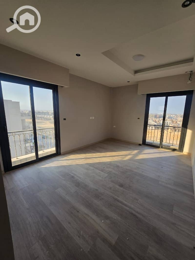 3 WhatsApp Image 2025-11-02 at 1.34. 22 PM (1). jpeg