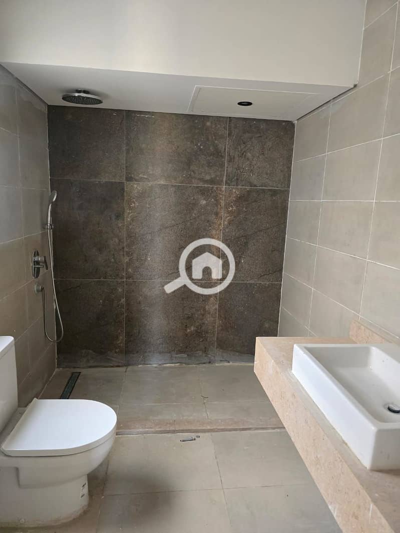 6 WhatsApp Image 2025-11-02 at 1.34. 22 PM. jpeg