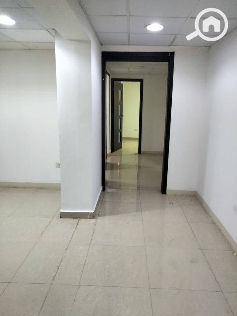 2 WhatsApp Image 2025-11-02 at 11.44. 46 AM (4). jpeg