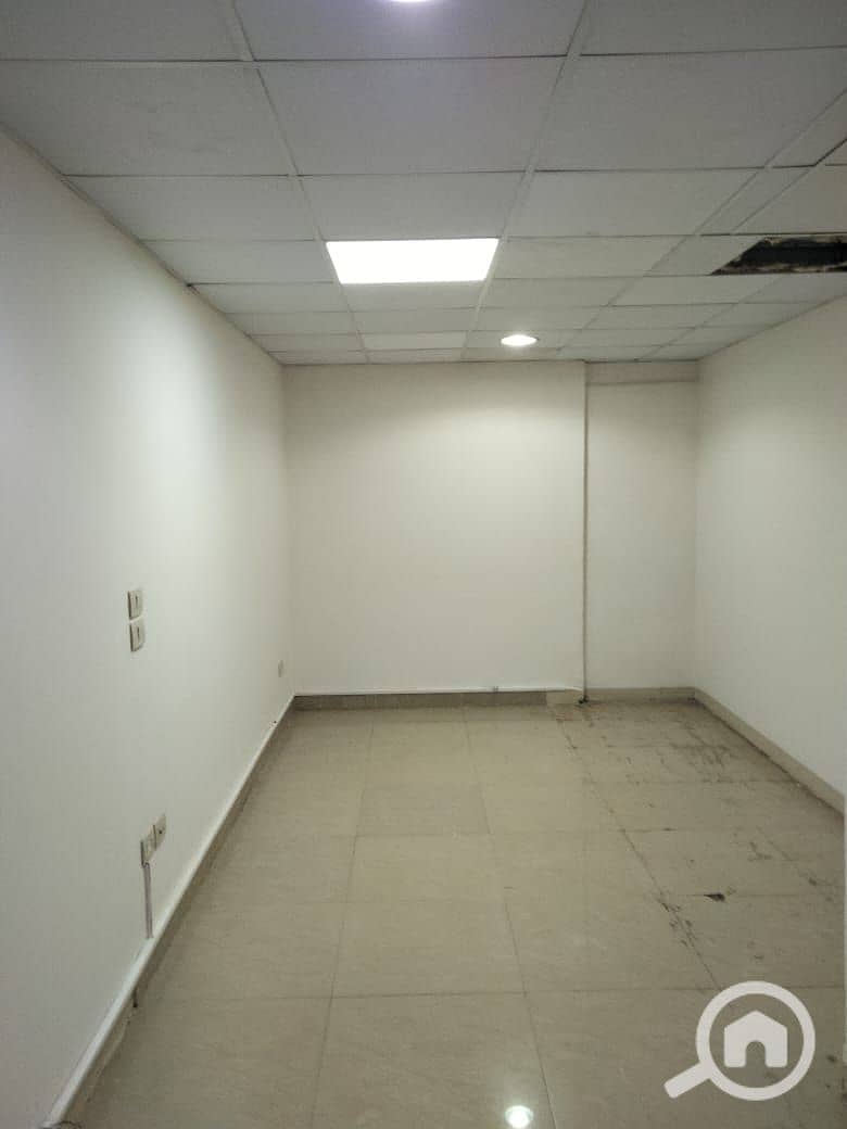 5 WhatsApp Image 2025-11-02 at 11.44. 46 AM (1). jpeg