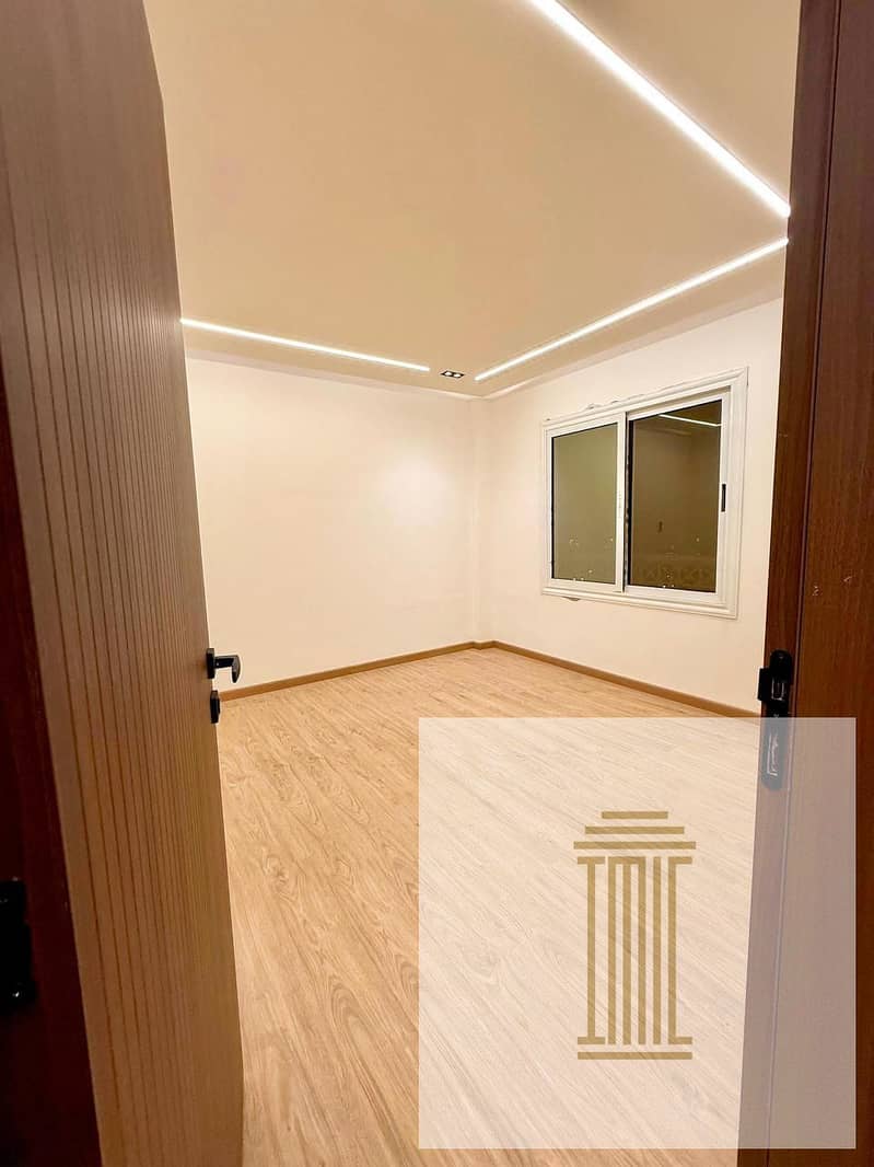 10 WhatsApp Image 2025-11-02 at 4.14. 16 AM. jpeg