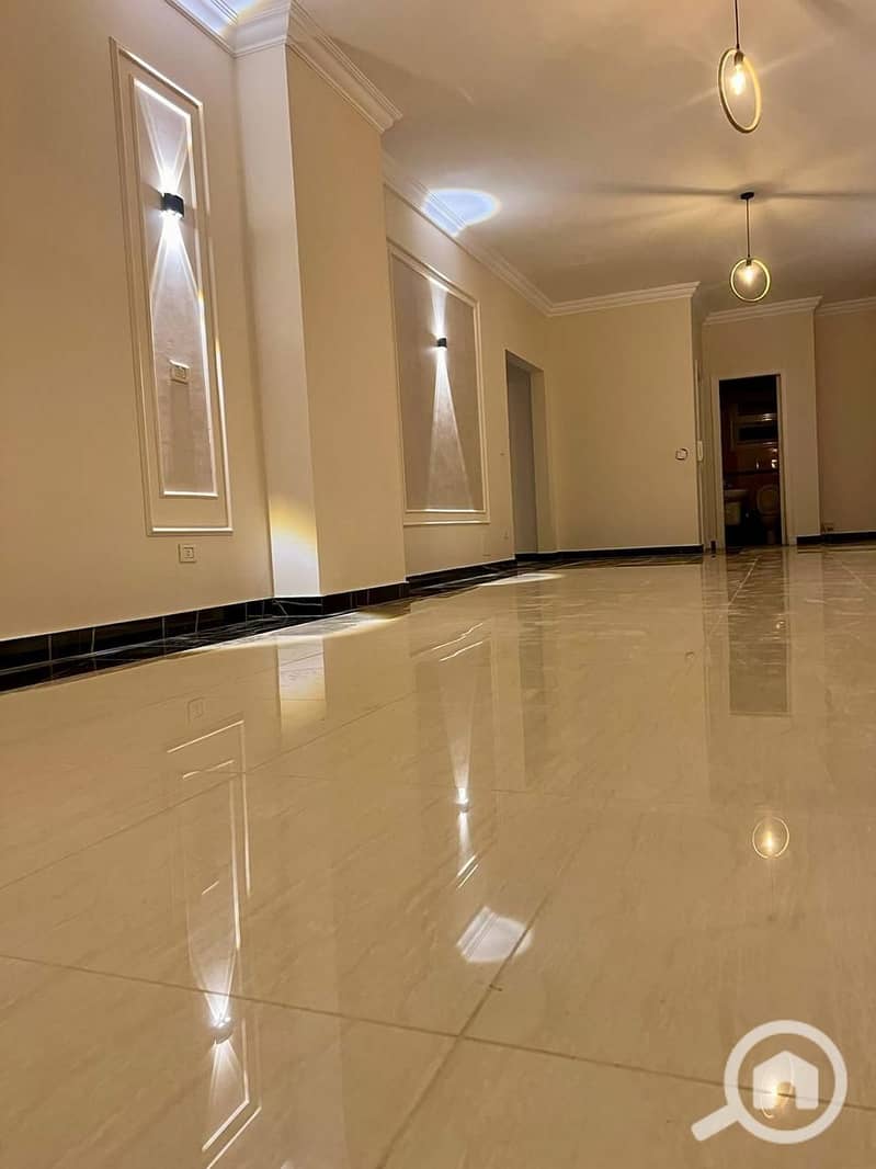 4 WhatsApp Image 2025-11-02 at 12.07. 58 (1). jpeg