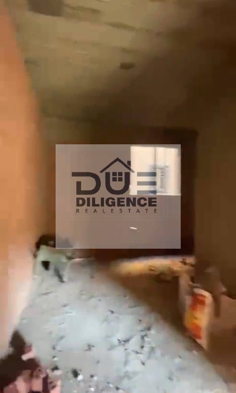 8 f4d7c67b-9519-434b-8737-0b977e8b7d31. jpeg