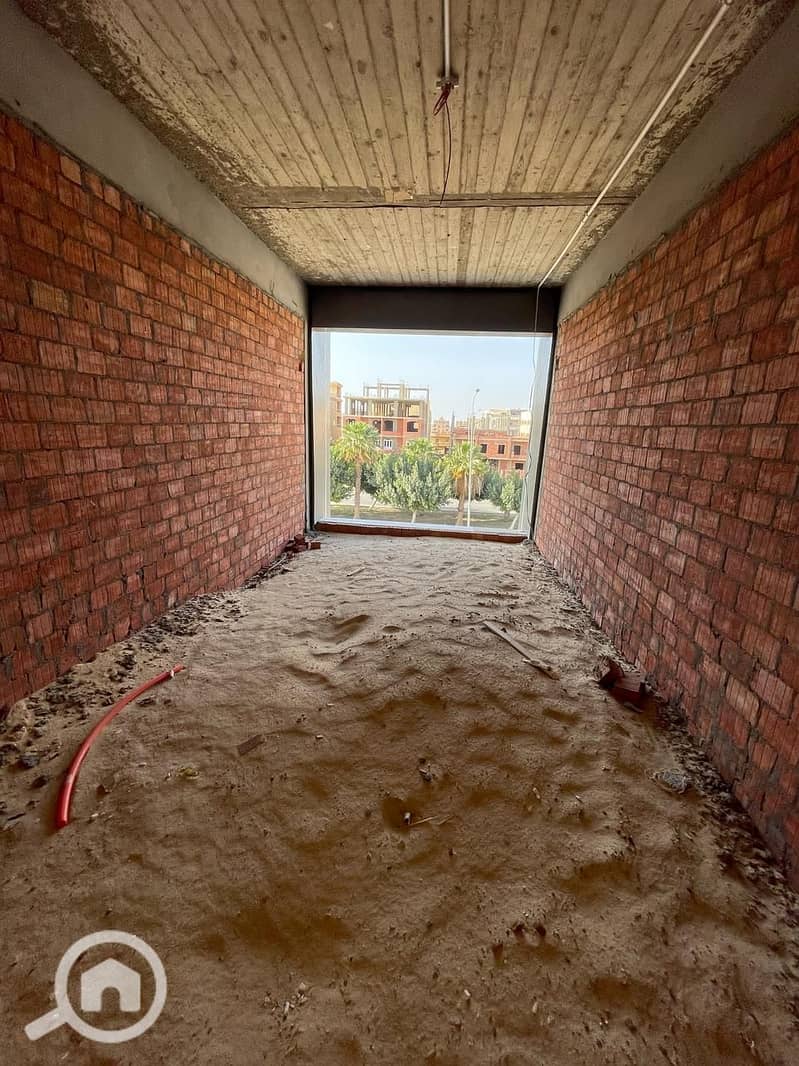 6 WhatsApp Image 2025-11-02 at 11.46. 05 AM. jpeg