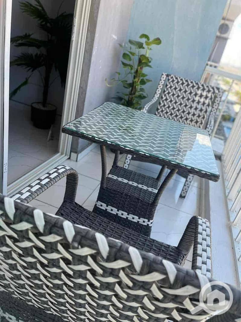 cf8aaffd-49db-4777-a45f-51ff51a605cc. jpg