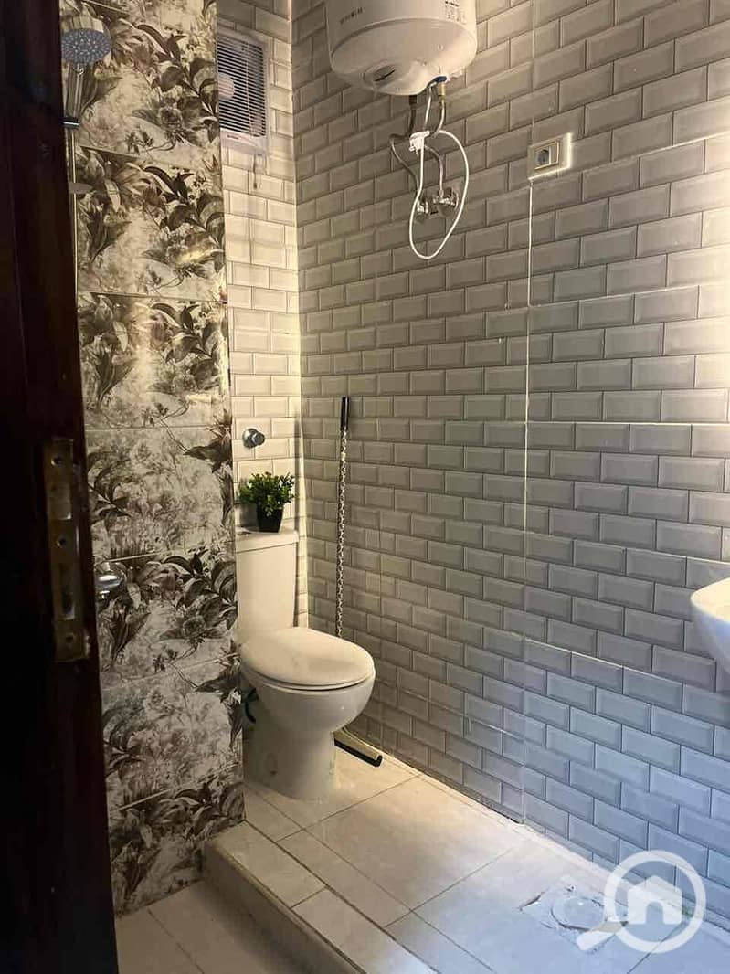 6 9a779b29-2aba-44ba-93fa-393854ff6f4f. jpg