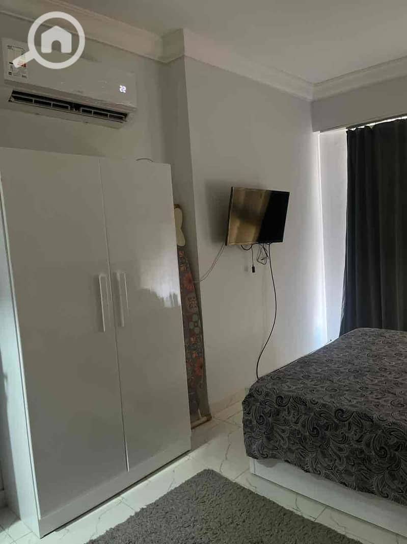 13 f030ad0c-3393-4486-bfdb-192a008d78bb. jpg