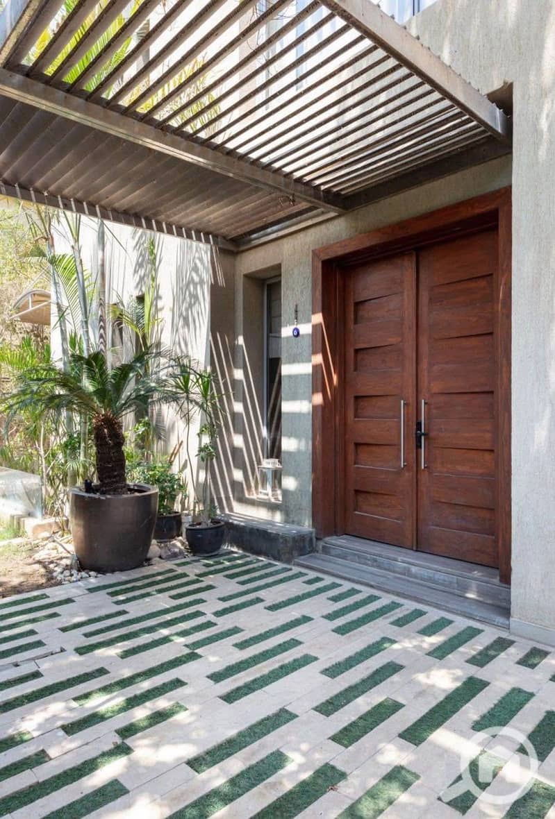 11 WhatsApp Image 2025-11-02 at 14.51. 06_3bd9e8fa. jpg