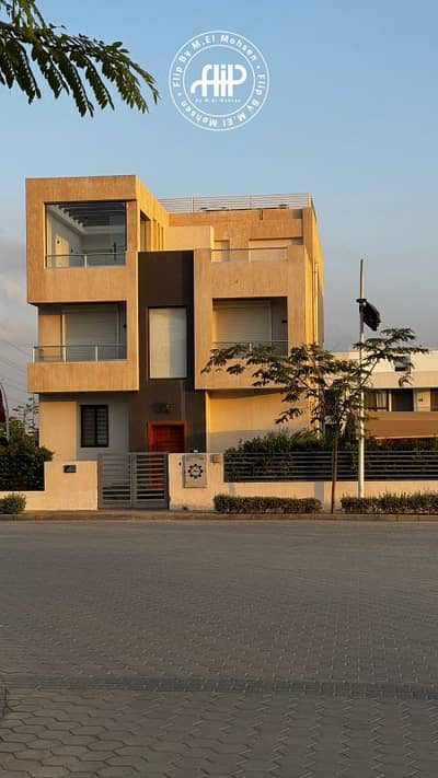 فیلا 4 غرف نوم للبيع في الشيخ زايد، الجيزة - IMG-20251022-WA0122. jpg