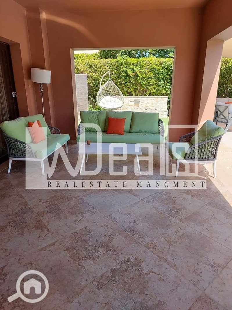 6 WhatsApp-Image-2025-10-23-at-12.58. 00-PM. jpg