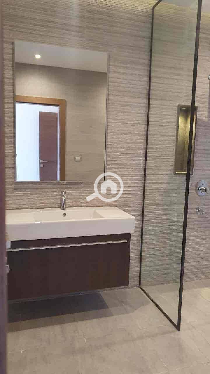 6 5b5e029e-e517-4896-a391-f3c5a3213d34. jpg