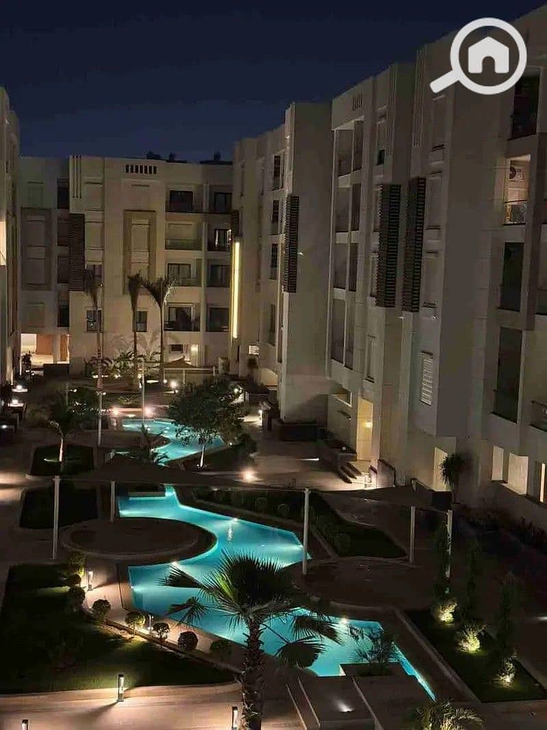 2 32749001-800x600. jpg