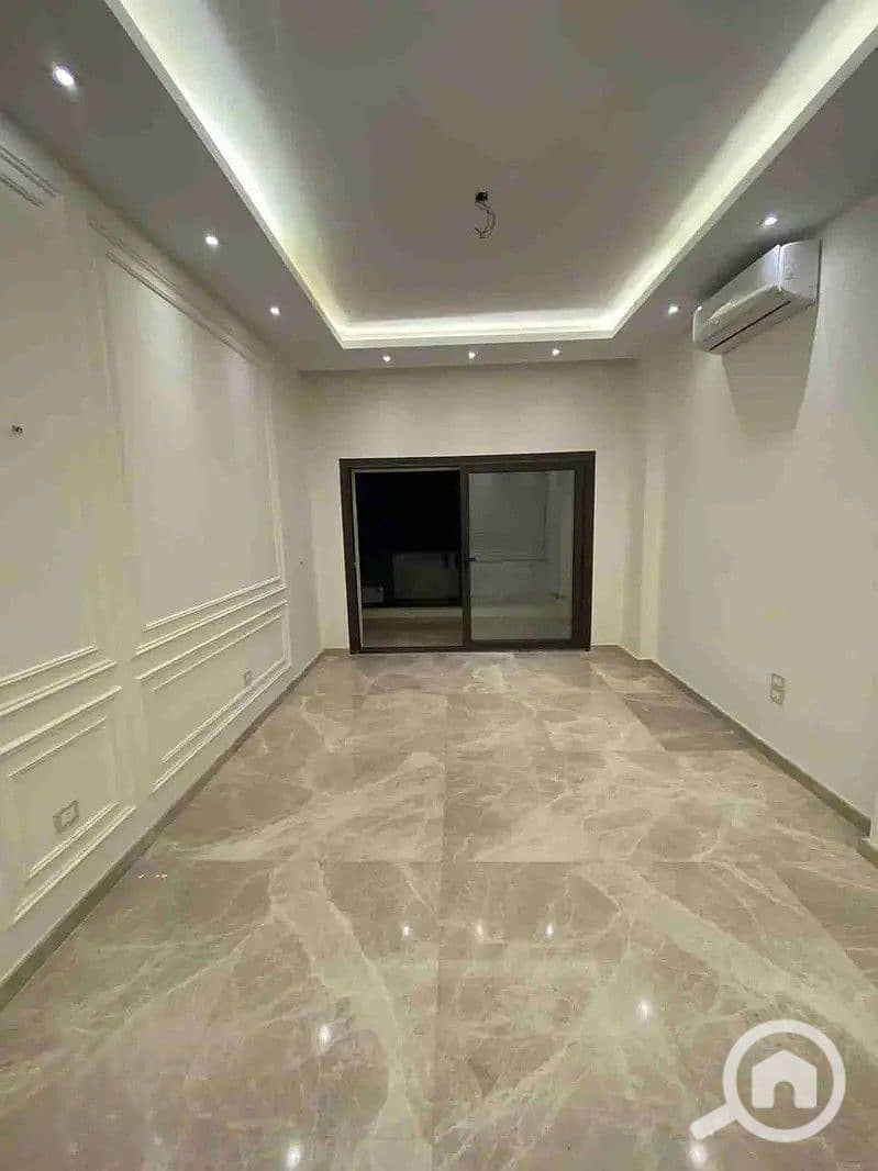 5 32749019-800x600. jpg