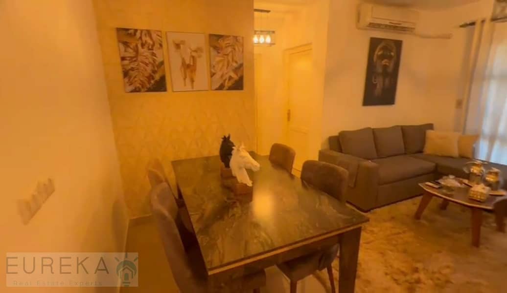 8 PHOTO-2025-10-28-20-00-43 (2). jpg