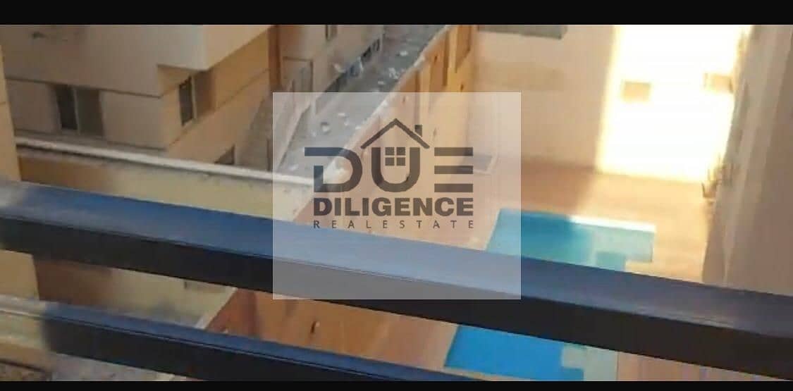 8 817d1f2e-9eb9-4c26-a21f-8e7429565b56. jpeg