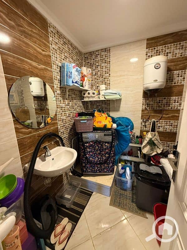 8 24ddb7bd-9f4d-4165-a9c2-d6317fcc4652. jfif. jpg