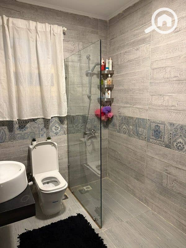 10 58cefbc3-41ca-4a65-ab6a-e631a16bde50. jfif. jpg