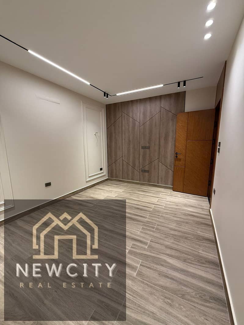 11 صورة واتساب بتاريخ 2025-11-01 في 12.52. 21_d249f22b. jpg