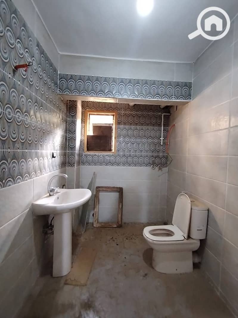 7 صورة واتساب بتاريخ 2025-11-02 في 00.56. 28_d70d0681. jpg