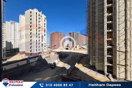 شقة 4 غرف نوم للبيع في محرّم بيك، الإسكندرية - 1 (2). jpg شقة 4 غرف نوم للبيع في محرّم بيك، الإسكندرية - 1 (2). jpg